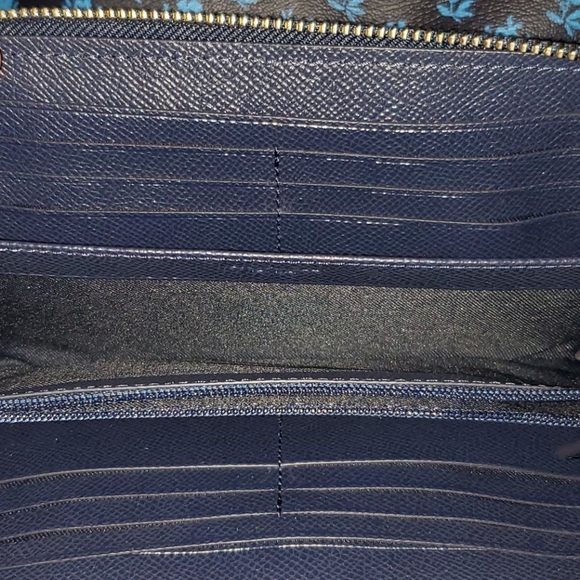 Coach Hobo purse and matching wallet set